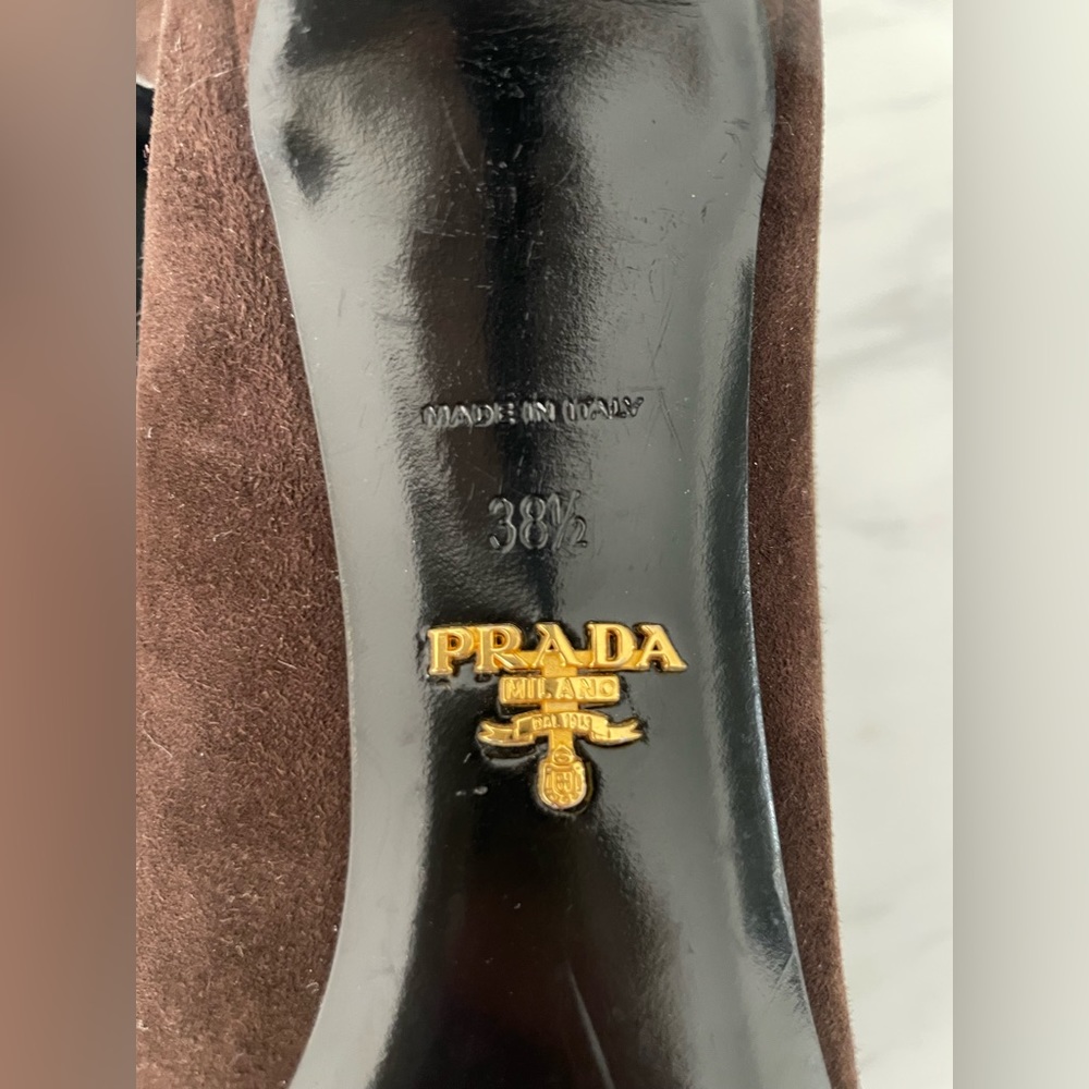 Prada Pumps - Picture 5 of 5